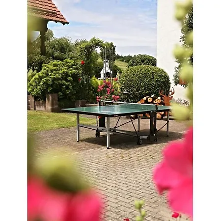 Lovely In * Motten